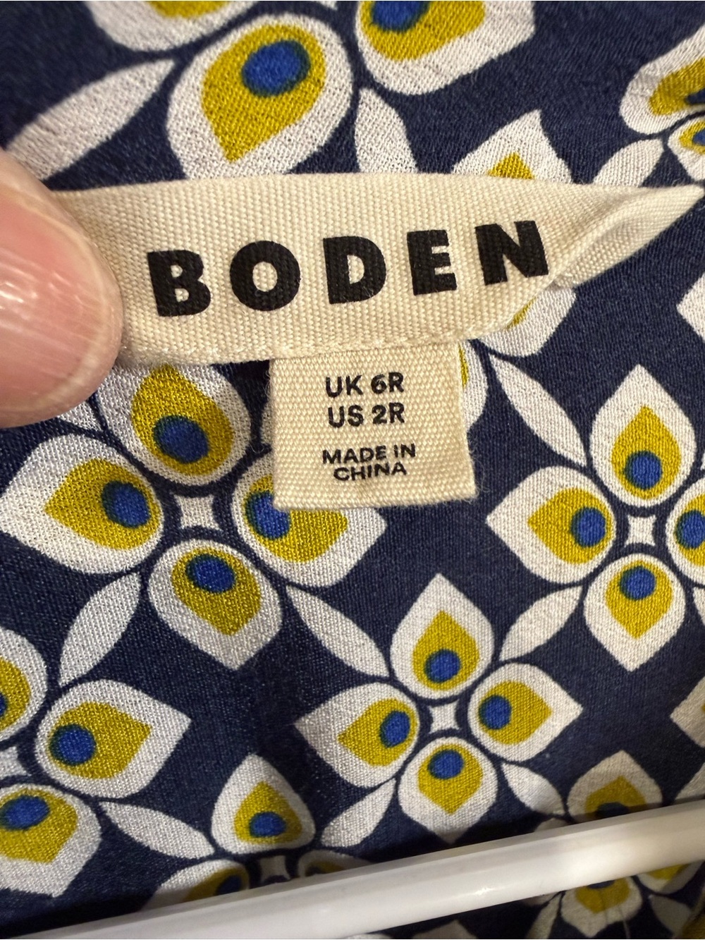 BODEN / Women's Navy and Yellow Geometric Print Shirt Dress/ 2R /Ptp-17/ no belt - Picture 3 of 4